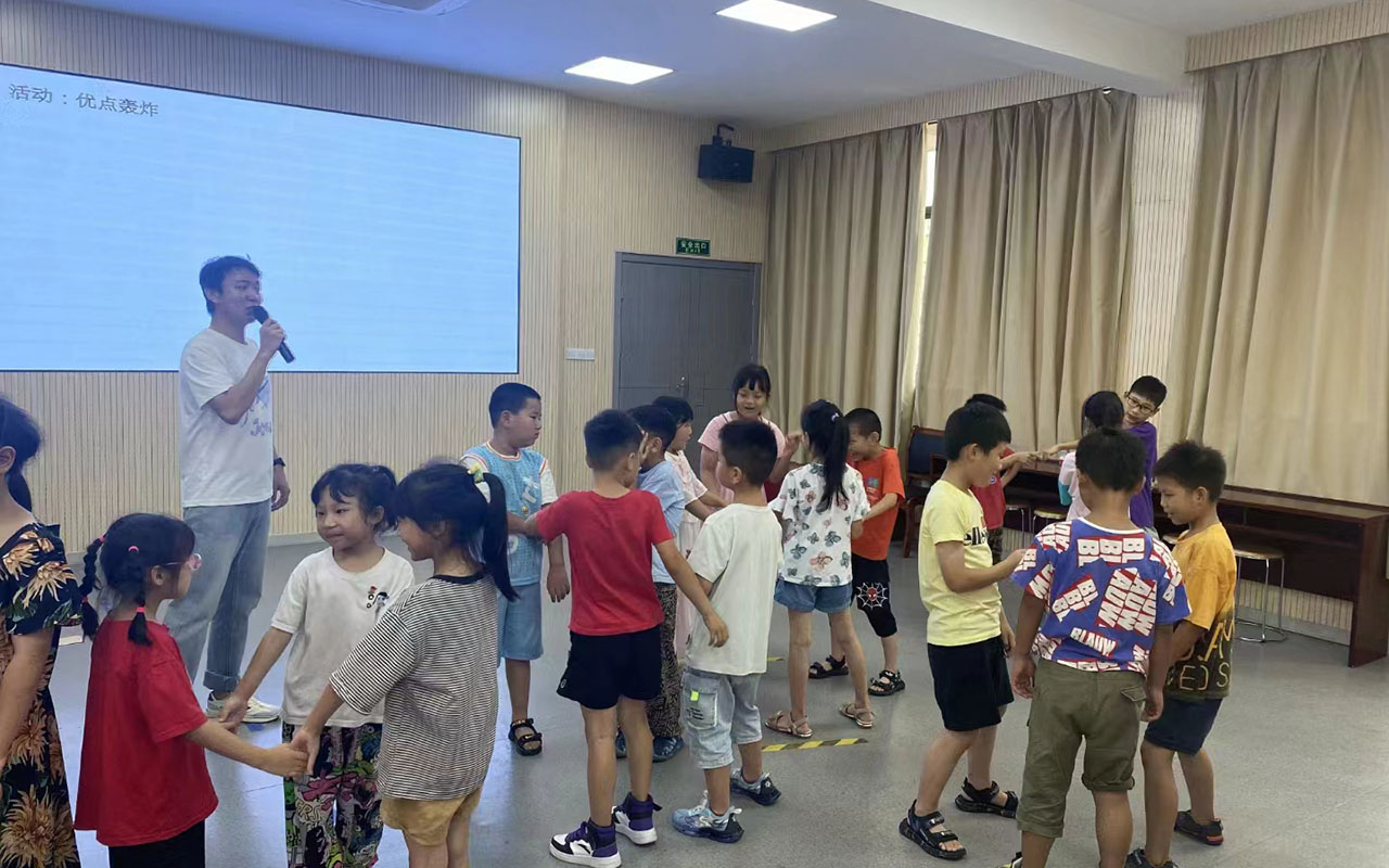 梅河口龙观乡中心学校